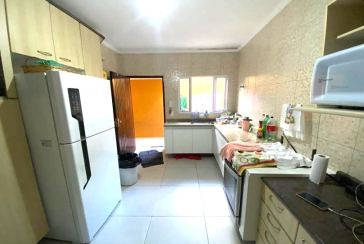 Bom Sobrado à venda no Jardim Líbano na Rua João de Almeida Silva