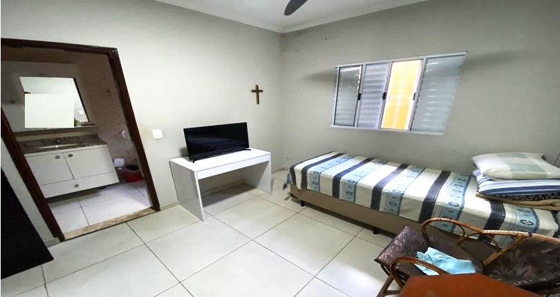 Bom Sobrado à venda no Jardim Líbano na Rua João de Almeida Silva