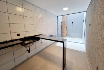 Sobrado novo à venda no Jardim Mangalot na Rua General Lauro Cavalcanti de Farias 461