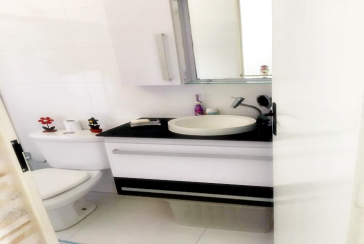 Belo Sobrado à venda no Conjunto Residencial Vista Verde na Rua Desembargador Vicente Sabino Júnior,