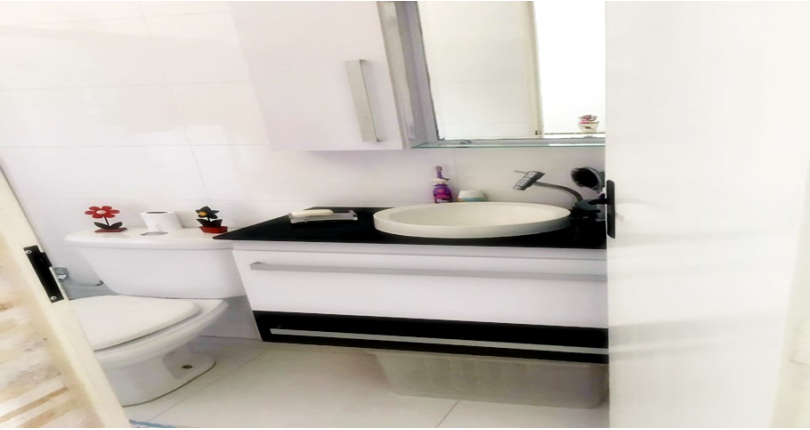 Belo Sobrado à venda no Conjunto Residencial Vista Verde na Rua Desembargador Vicente Sabino Júnior,