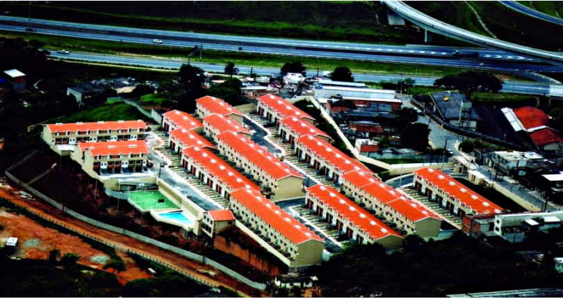  Sobrado à venda no Jardim Jaraguá na Rua Francisco Bellazzi 120,