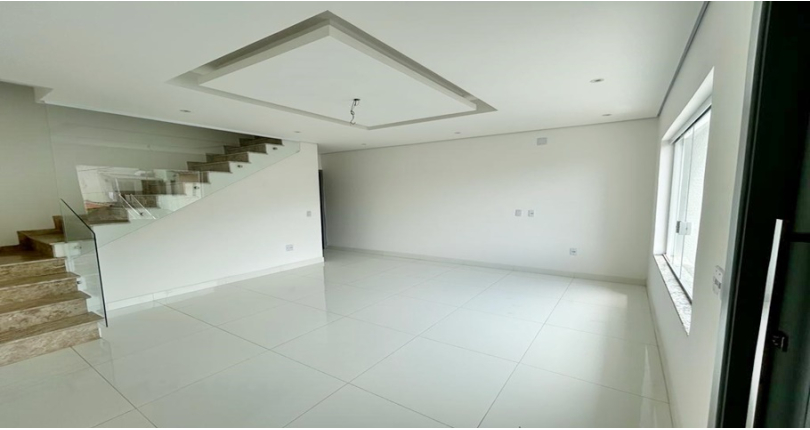 Sobrado à venda Travessa Oceano Glacial Ártico, 29, Vila Pereira Barreto - Imóveis à Venda