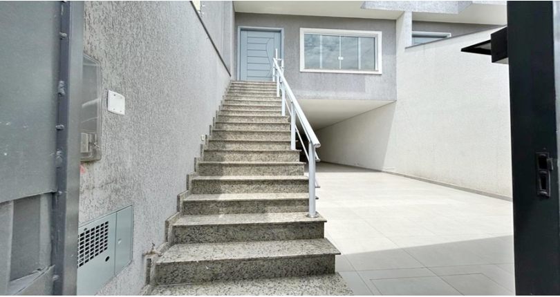 Sobrado à venda Travessa Oceano Glacial Ártico, 29, Vila Pereira Barreto - Imóveis à Venda