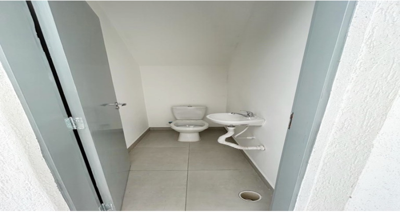 Sobrado à venda Travessa Oceano Glacial Ártico, 29, Vila Pereira Barreto - Imóveis à Venda