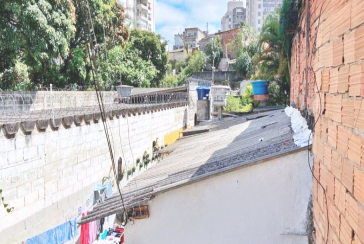 Terreno à venda na Vila Mangalot na Rua Roberto de Lamenais,