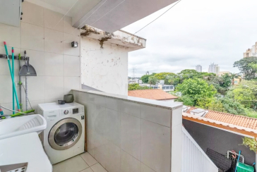 Belo Sobrado à venda no Parque Maria Domitila na Rua José Teodoro Vieira 