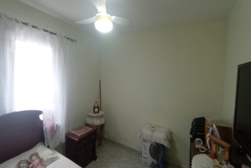 Casa assobradada à venda na Vila Guedes na Rua Maria Julieta Drummond de Andrade,