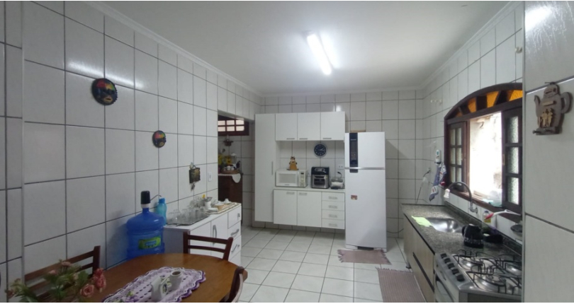 Casa assobradada à venda na Vila Guedes na Rua Maria Julieta Drummond de Andrade,
