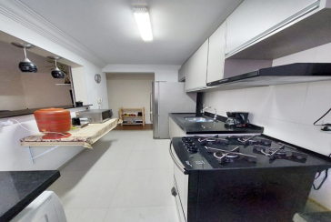 Belo Apartamento à venda em Cajamar no Portais (Polvilho) na Avenida 235