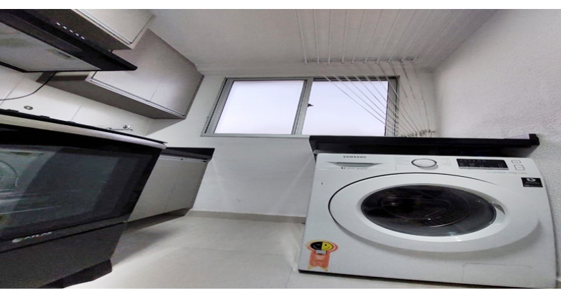 Belo Apartamento à venda em Cajamar no Portais (Polvilho) na Avenida 235