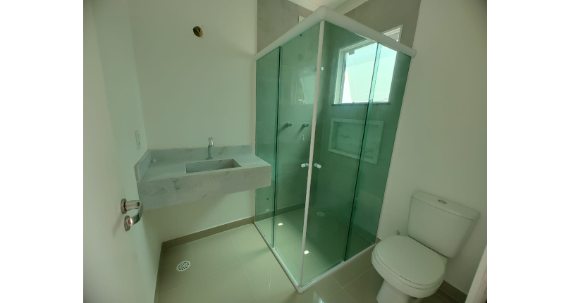 Sobrado novo à venda no Jardim São José (Zona Norte) na Rua Doutor João Toniolo 578,