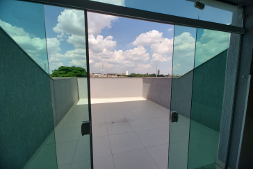 Sobrado novo à venda no Jardim São José (Zona Norte) na Rua Doutor João Toniolo 574