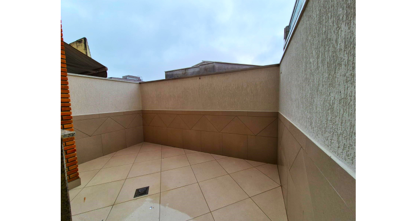 Sobrado à venda Rua Oclézio Dias, City Recanto Anastácio - Imóveis à Venda