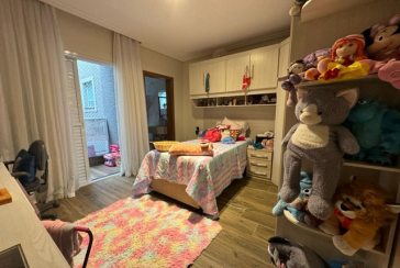 Sobrado à venda na Vila Comercial na Rua Banabuiú