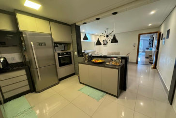 Sobrado à venda na Vila Comercial na Rua Banabuiú