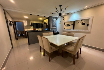 Sobrado à venda na Vila Comercial na Rua Banabuiú