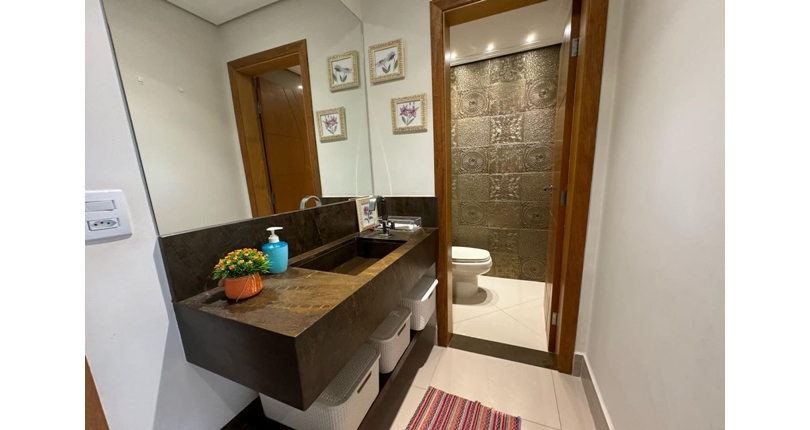 Sobrado à venda na Vila Comercial na Rua Banabuiú