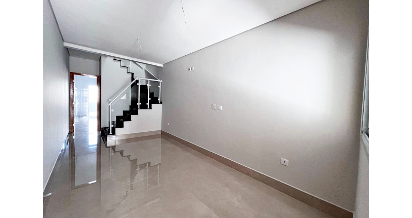  Lindo Sobrado novo à venda no Parque São Domingos na Rua Homero Sales 