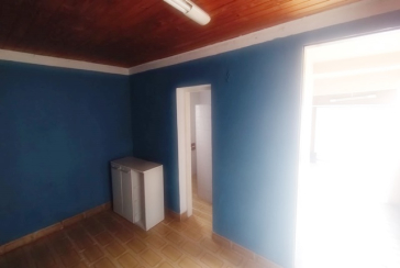 Sobrado à venda na Vila Guedes na Rua Itapixê,