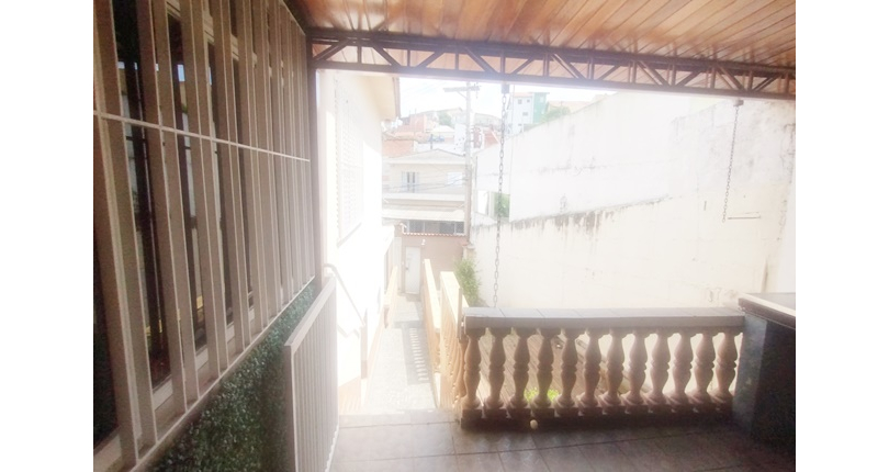 Sobrado à venda Rua Itapixê, Vila Guedes - Imóveis à Venda