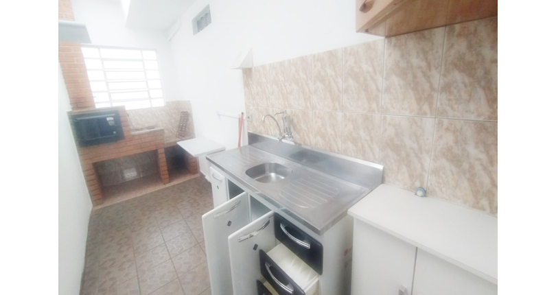 Sobrado à venda na Vila Guedes na Rua Itapixê,