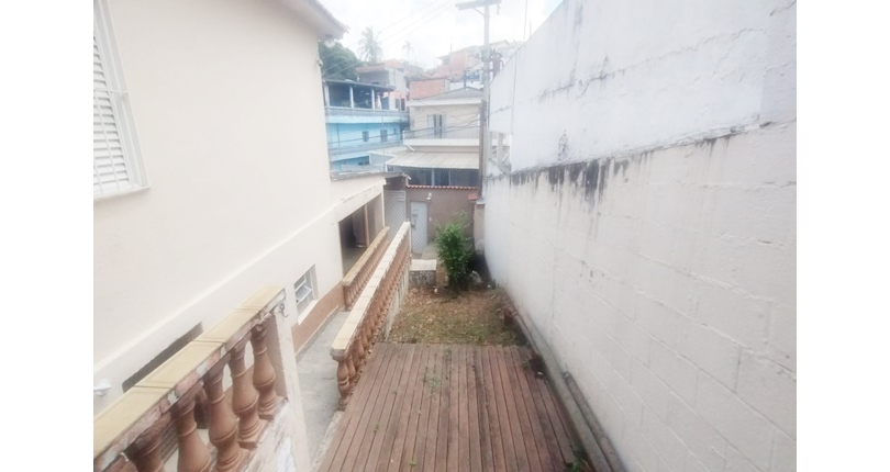 Sobrado à venda na Vila Guedes na Rua Itapixê,