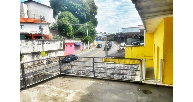 Casa Residencial ou Comercial à venda em Pirituba na Avenida Paula Ferreira