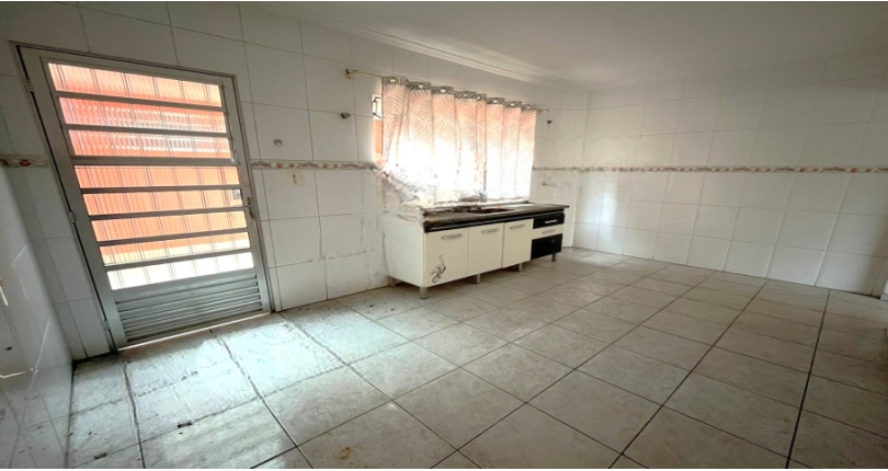 Sobrado à venda no Jardim São José (Zona Norte) Rua Doutor Jaime Bricio Filho, 