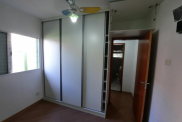 BELO Sobrado à venda na Vila Clarice na Avenida Myrim,