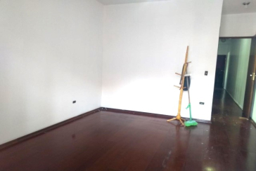 Sobrado à venda no Jardim Líbano na Rua Adalberto Kurt