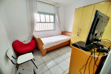 Casa assobradada à venda no Parque São Domingos na Rua Armando Martino