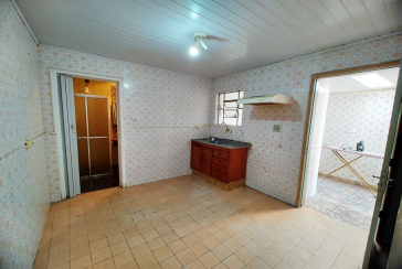 Casa assobradada à venda no Parque São Domingos na Rua Armando Martino