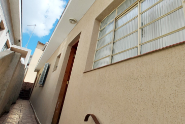 Casa assobradada à venda no Parque São Domingos na Rua Armando Martino