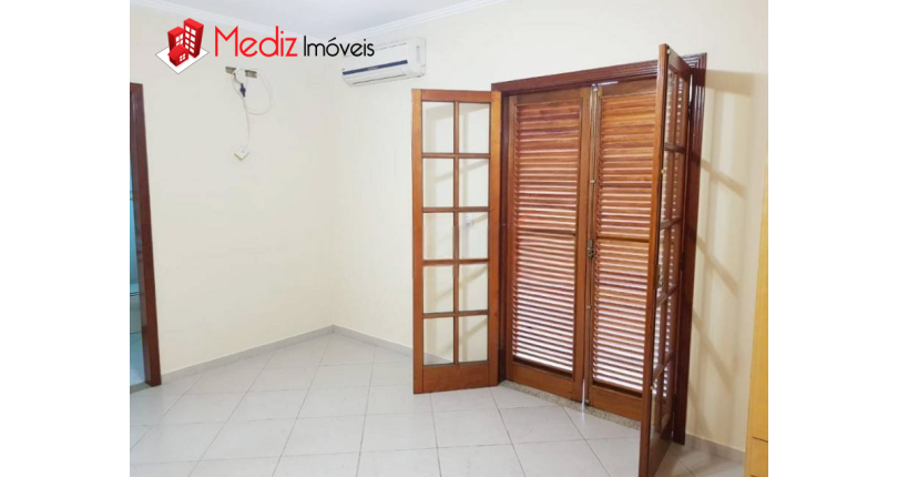 Sobrado à venda Rua João Pássaro, Parque São Domingos - Imóveis à Venda