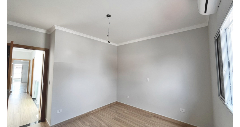 Sobrado novo à venda no Parque São Domingos na Rua Almeida Filho