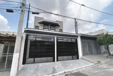 Sobrado novo à venda no Parque São Domingos na Rua Almeida Filho,  