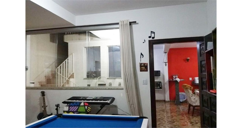 Sobrado à venda no Parque Maria Domitila na Rua Antonio Felix Pacheco