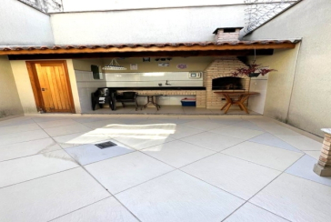 Sobrado à venda na Vila Mangalot na Rua José Barreto dos Santos