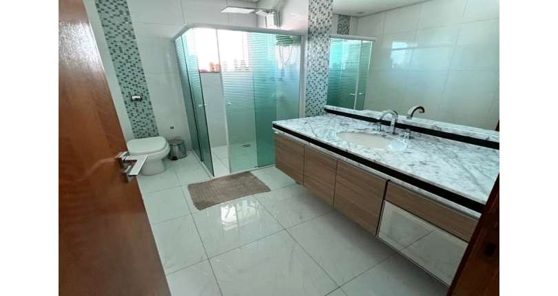 Sobrado à venda na Vila Mangalot na Rua José Barreto dos Santos