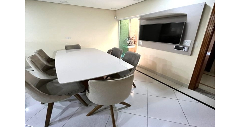 Sobrado à venda na Vila Mangalot na Rua José Barreto dos Santos