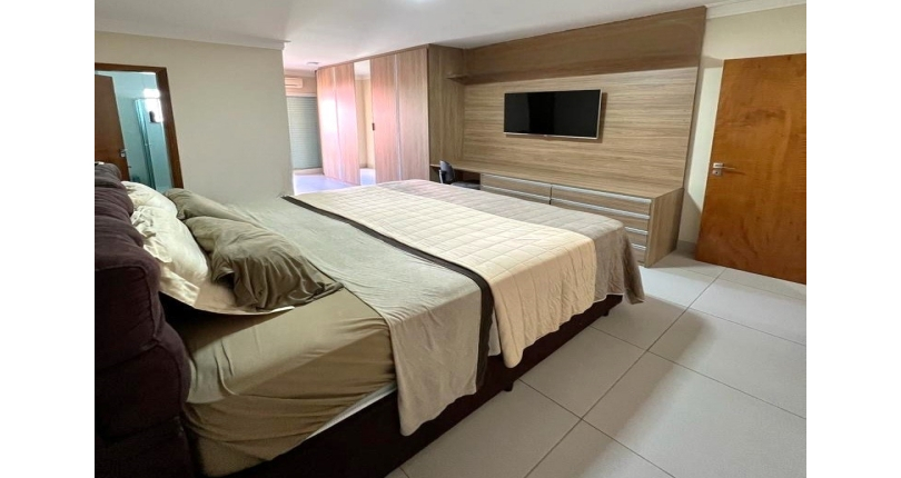 Sobrado à venda na Vila Mangalot na Rua José Barreto dos Santos