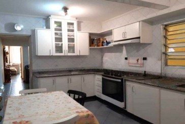 Sobrado à venda no Parque São Domingos na Rua José da Costa Valério