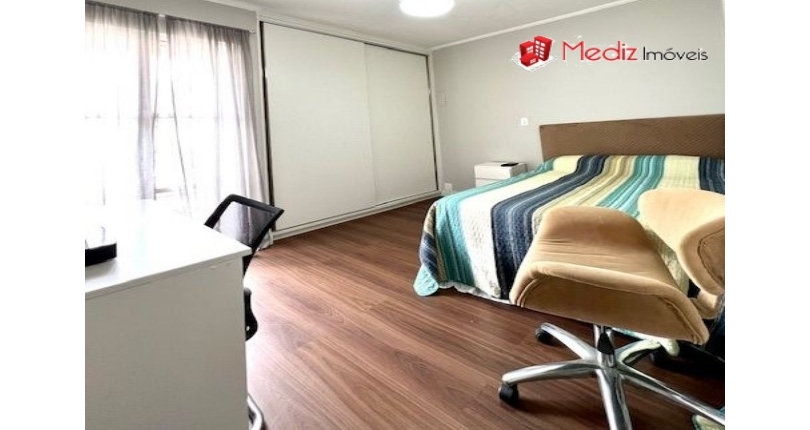 Belo Sobrado à venda no Parque São Domingos na Rua Coronel Joaquim Monteiro, 