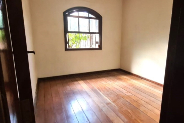 Casa à venda na Vila Romana na Rua Barra do Chapéu, 