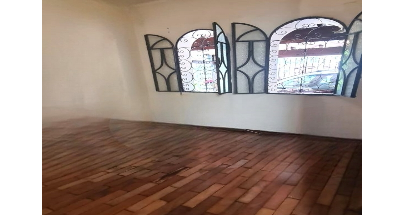 Casa à venda na Vila Romana na Rua Barra do Chapéu, 