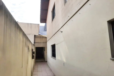 Bom Sobrado à venda no Jardim Mangalot na Rua General Lauro Cavalcanti de Farias,