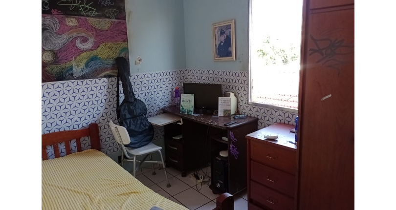 Sobrado à venda no Jardim Maristela na Rua Horácio Romeu,