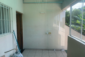 Bom Sobrado à venda na Vila Guedes na Rua Maria Julieta Drummond de Andrade