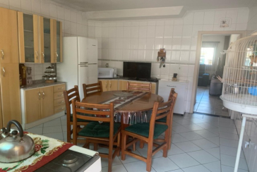 Bom Sobrado à venda na Vila Guedes na Rua Maria Julieta Drummond de Andrade